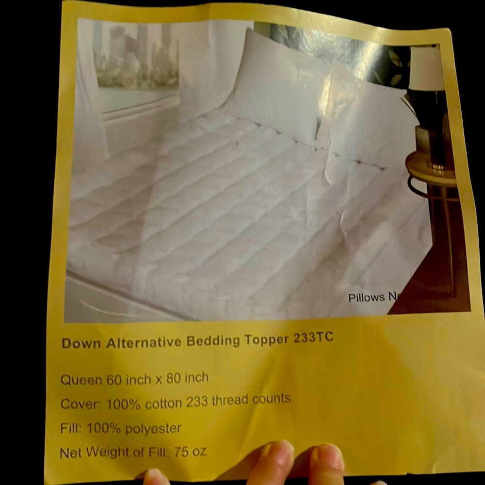 Bedding topper down alternative. Size 60”x80” 3” thick